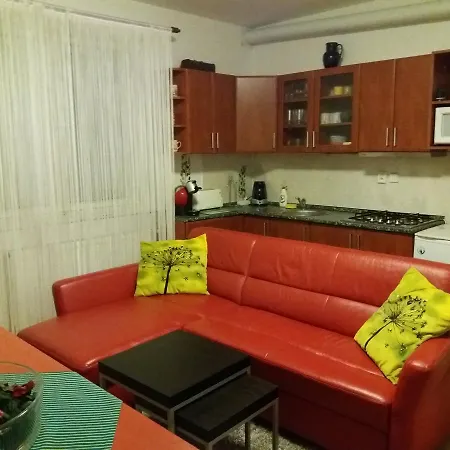 Apartman Max *